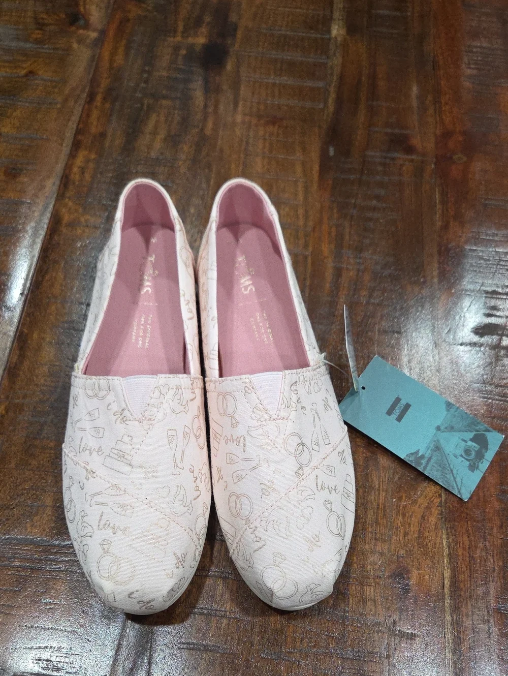 Toms 